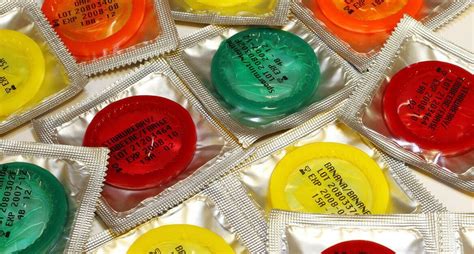 Blowjob ohne Kondom gegen Aufpreis Finde eine Prostituierte Chatelineau